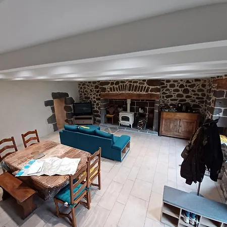 Dom wakacyjny Lou Cantou Des Randonneurs Neussargues en Pinatelle