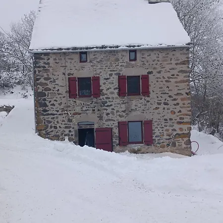 Chavagnac - Lou Cantou Des Randonneurs Semesterbostad Neussargues en Pinatelle